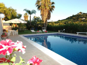 Holiday home with private pool only 500m from the beach Trappeto
